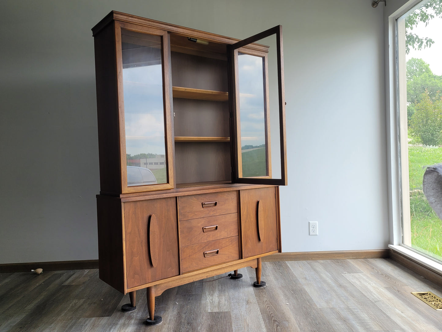 Walnut Dining Hutch - Lighted - Garrsion Furnirue Co