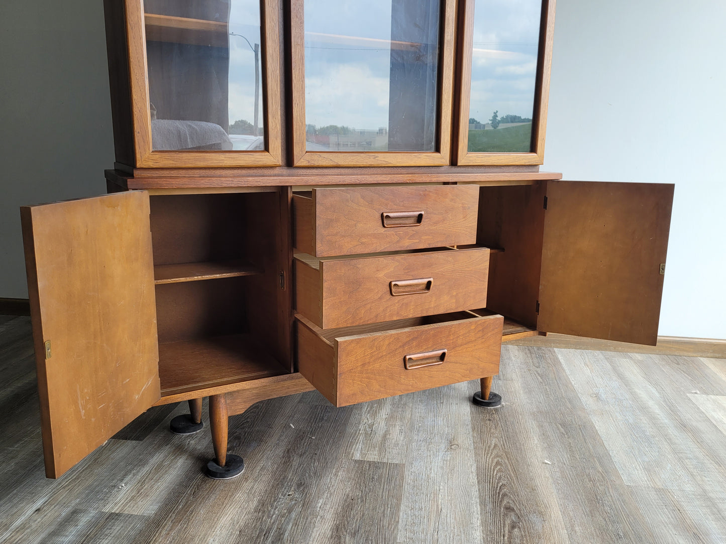 Walnut Dining Hutch - Lighted - Garrsion Furnirue Co